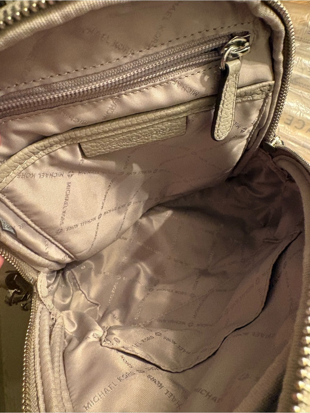 Michael Kors Pebbled Leather Mini Backpack NWOT Dove Gray Silver Hardware - Picture 9 of 9